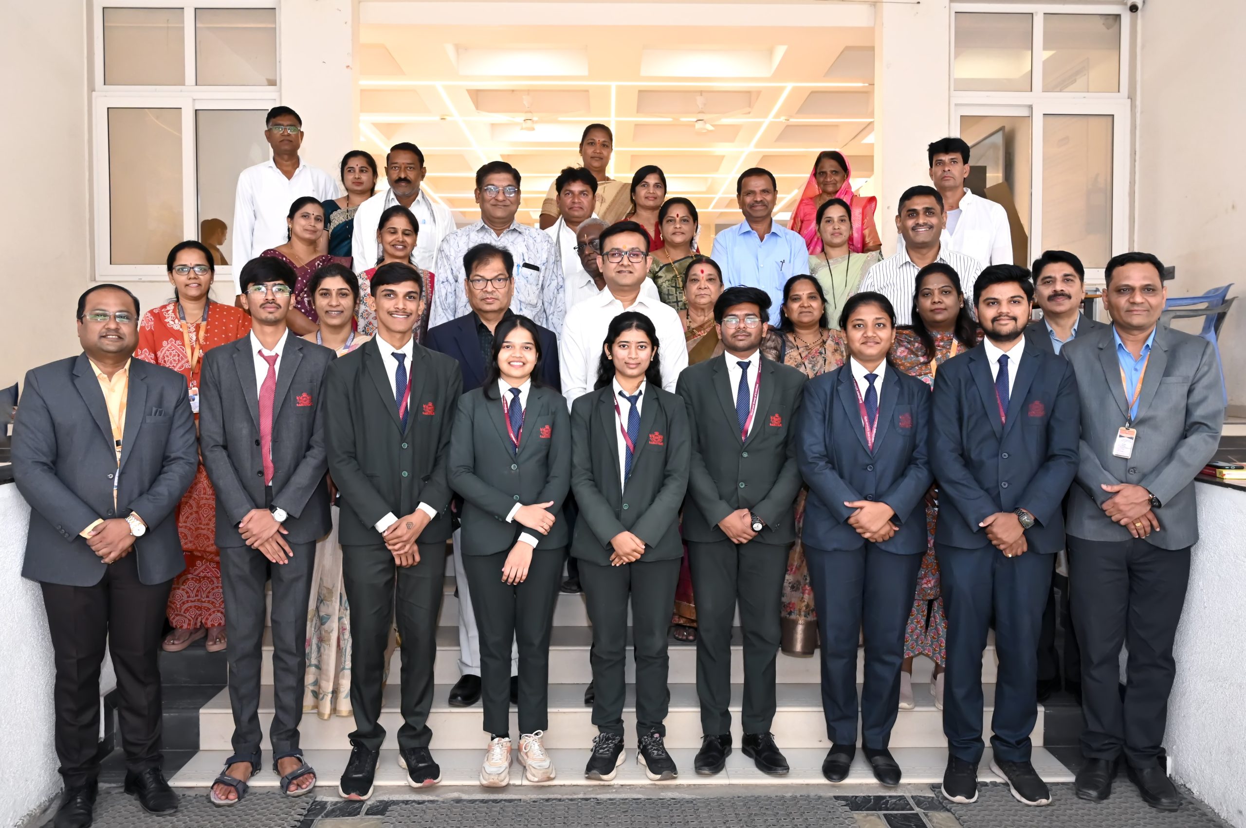 संजीवनीच्या आठ विद्यार्थ्यांना तैवानमध्ये इंटर्नशिपची संधी